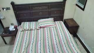 BED SET 3 SET ALMARI AND 1 SINGHAR MAEZ Or 1 side droz