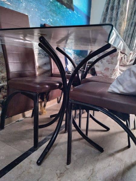 Dining table with 6 chairs 4