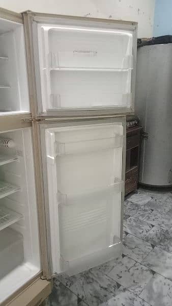 PEL REFRIGERATOR FOR SALE 2