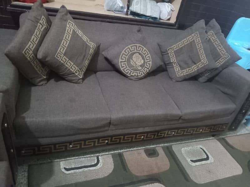 Sofa For Sale. 3 -2-1 2