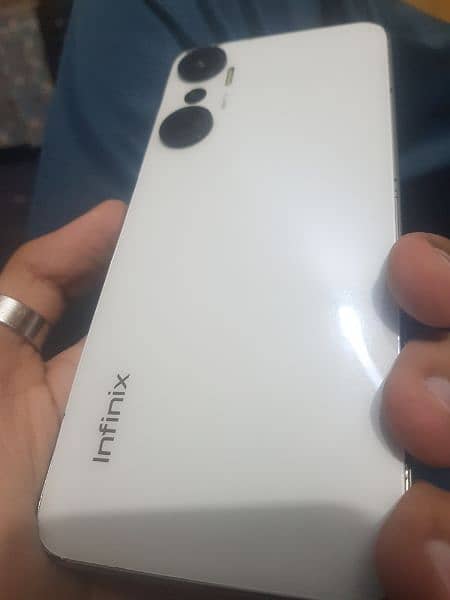 Infinix Hot 20 8/128 Gb With Box 3