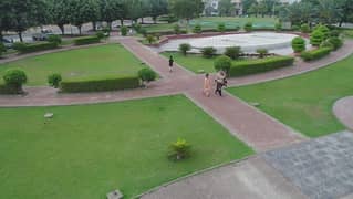 10 Marla plot sale on ground and possession available very good location new Lahore city