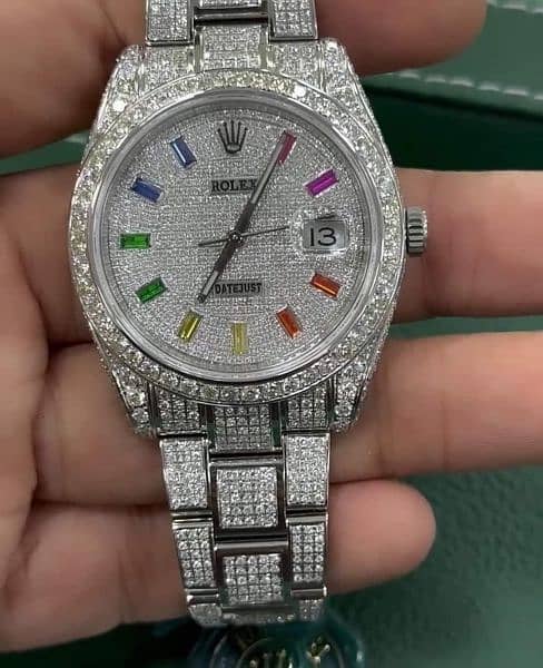 WATCH BUYER / Rolex President Chopard Happy Diamonds Breitling Avenger 16