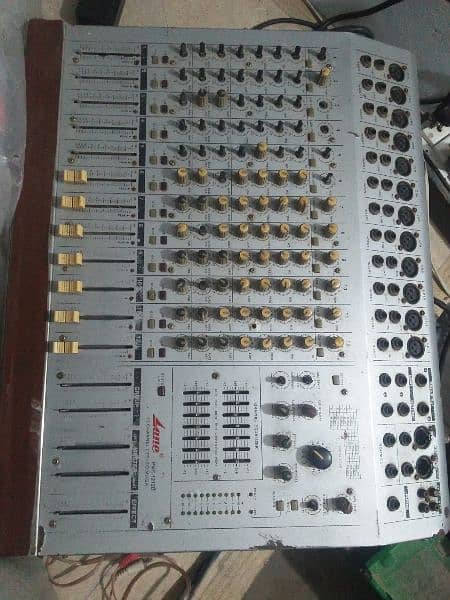 Peavey speakers & lane power mixer 0