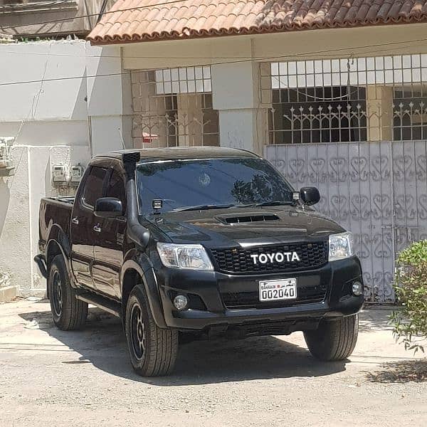 Toyota Hilux 2008 3