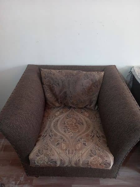 Sofa Set for sale. 2