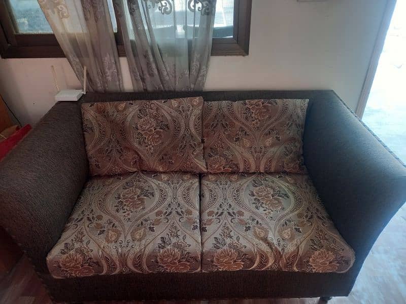 Sofa Set for sale. 3