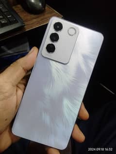 Vivo V27e 8GB 256 GB