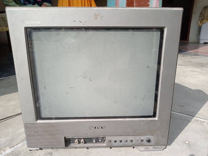 Sony TV for sale 2