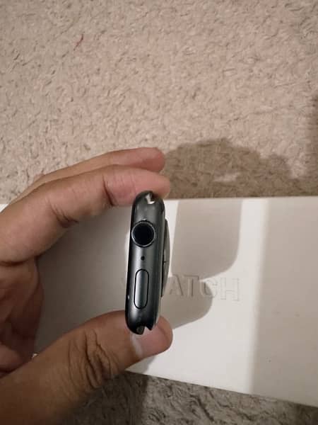 apple watch SERIES 4 44mm 1