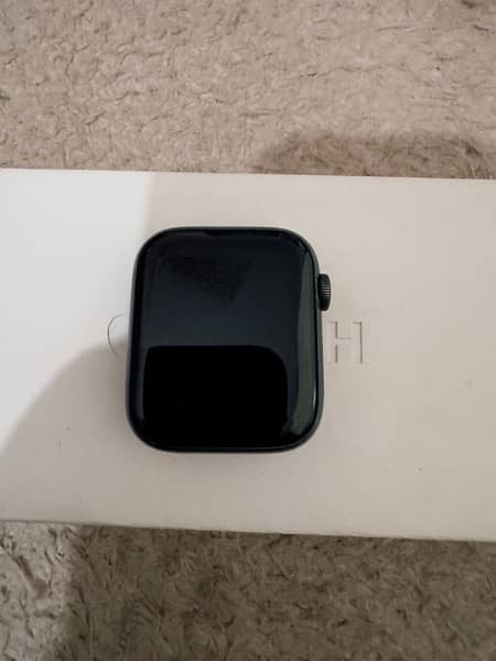 apple watch SERIES 4 44mm 3