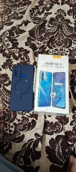 realme 5 4/64 read add must 1