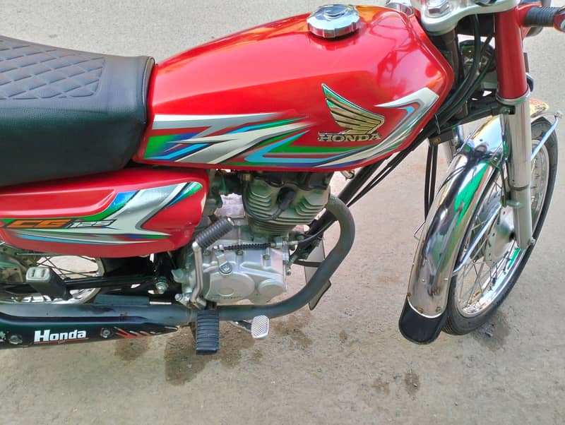 honda 125 model 2023  (0306=4462/443) Lavish condition 3