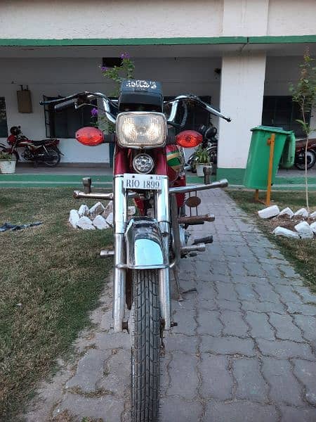 Hero motorcycle 2013 model sale with best engine and good condition 2