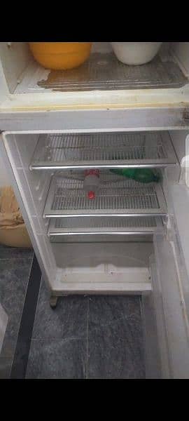 Refrigerator Urgent sale 3