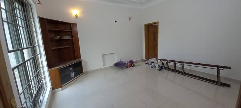 2 knaal 5bed house available for rent in dha phase 2 2