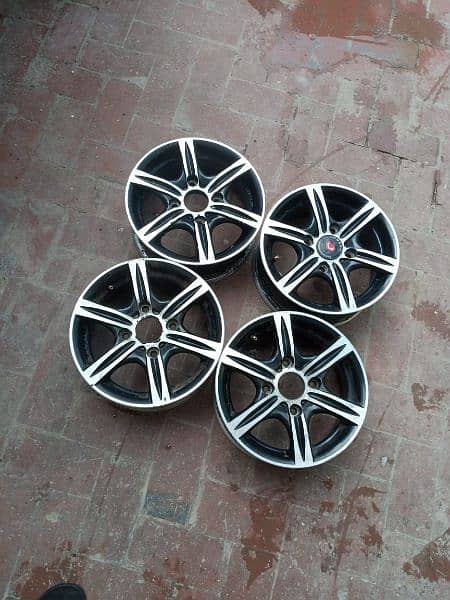 Alloy Wheels R13" . . . 2