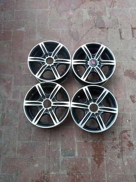 Alloy Wheels R13" . . . 3