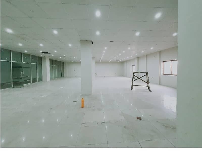 Area 3000 Square Feet Office Available For Rent Very Low Rent With Real Pictures Main Boulevard Road Gulberg 3 Lahore 11