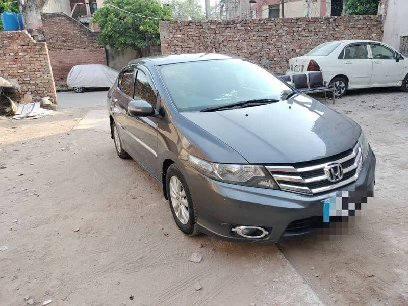 Honda City IVTEC 2015 manual 2