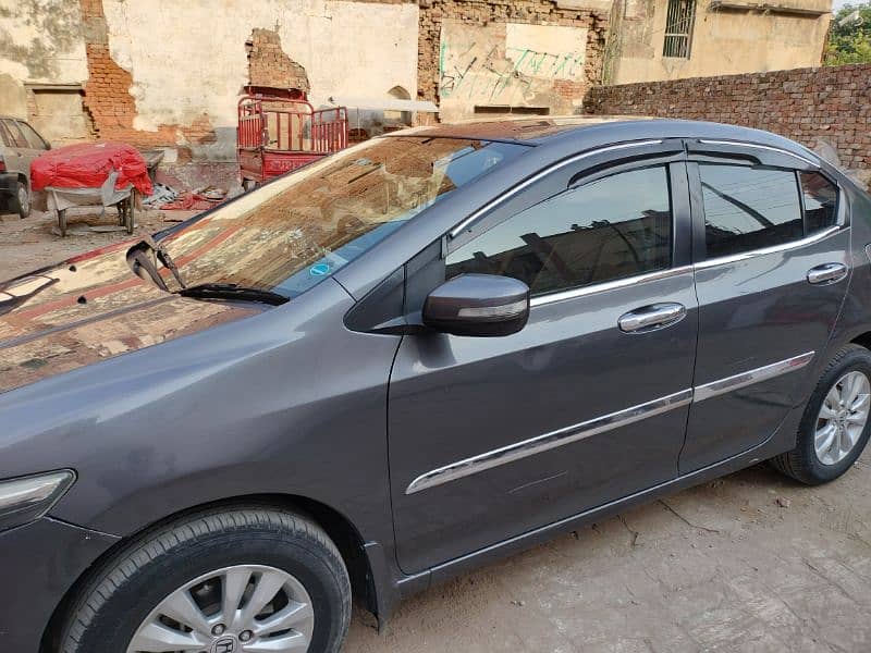 Honda City IVTEC 2015 manual 11