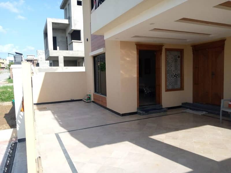 Bahria Town Phase 8, 10 Marla Ground Portion Available For Rent On Investor Rate 7