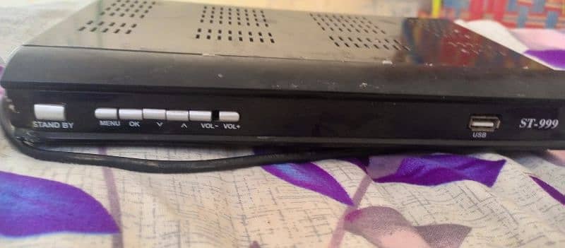 Receiver for sale in good condition 1