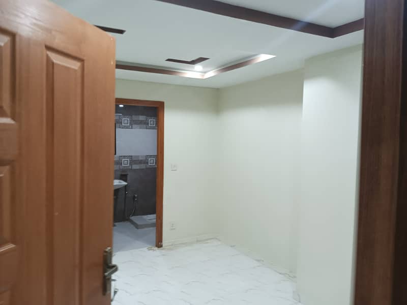 2Bedroom Apprtment Available For Rent Gulberg Green Islamabad 7