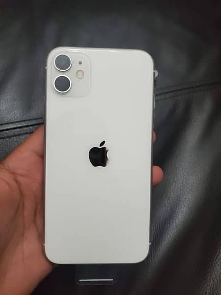 iPhone 11 jv 64 GB with complete box condition 10/10 2