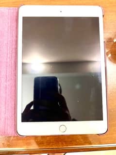 iPad Mini 3 (Mint Condition) for sale