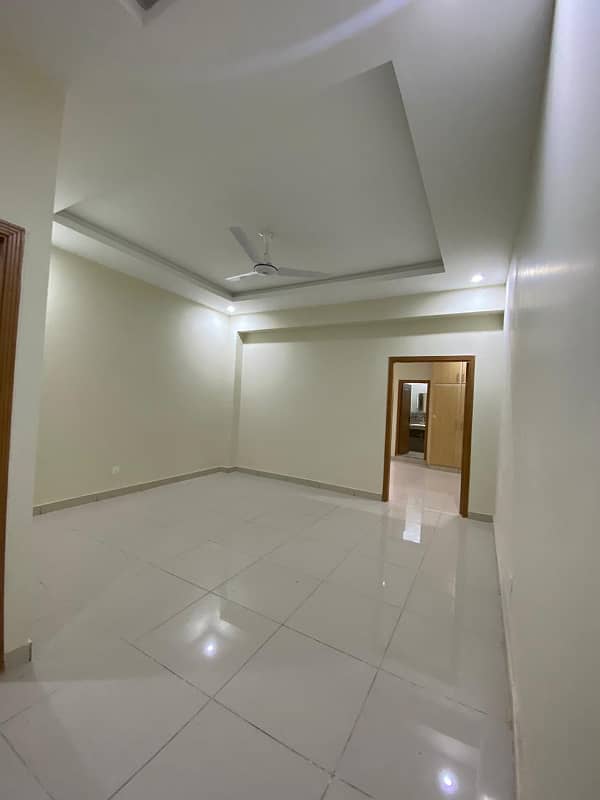 3 Bedroom Apartment Available For rent Gulberg Green Islamabad 9