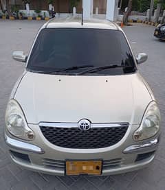 Toyota Duet 2004