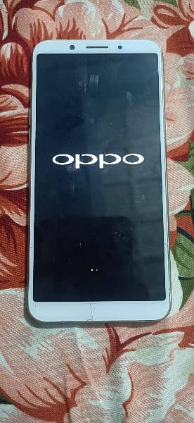 oppo a 83.3gb. 32gb 0