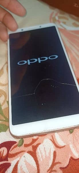 oppo a 83.3gb. 32gb 2