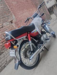 honda 70 condition 10,10 contact 03258787484