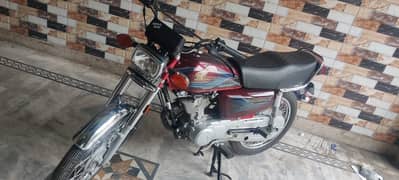 Honda CG125 . neat anad Clean condition