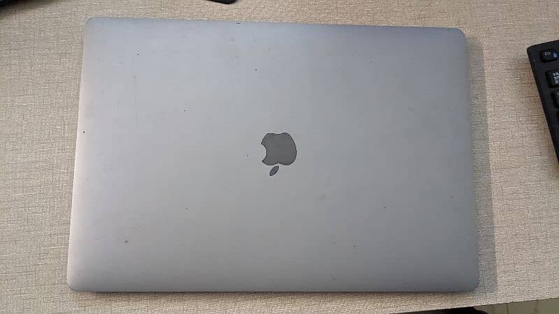 Mac Book Pro 2017 1