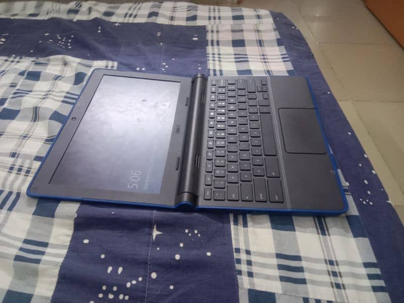 Dell Chromebook 4 GB RAM 16 GB ROM 4