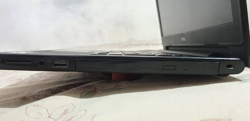 Dell inspiron 14 3000 5