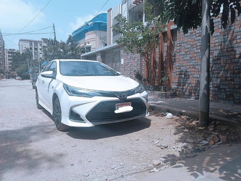 Toyota Corolla Altis 2023 Altis 1.6 X Special Edition 4