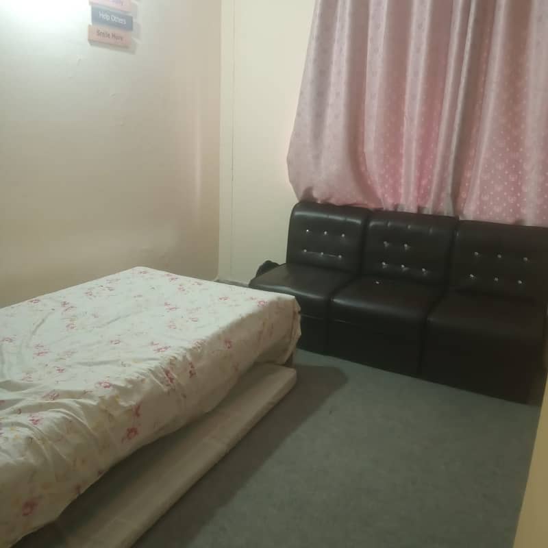 Room for rent in g-11 Islamabad 4