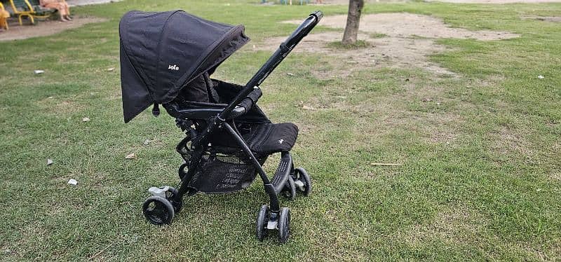 imported Joie Musin midnight black stroller 6