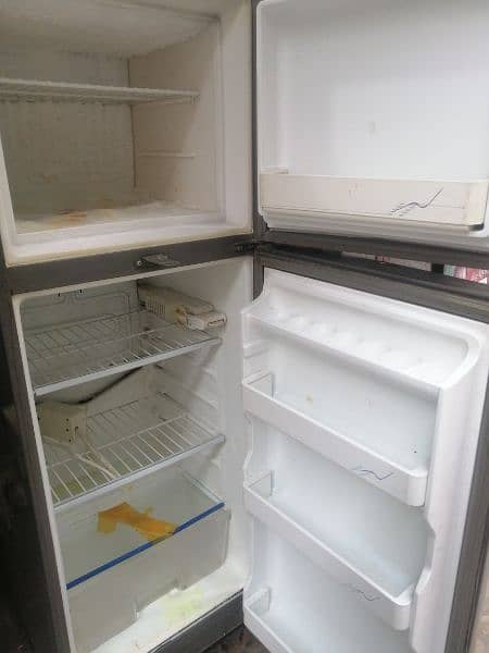 dawlance refrigerator 1