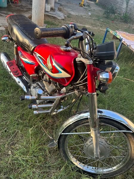 Honda CG125 2014/15 Mardan number, Registered on my name 0