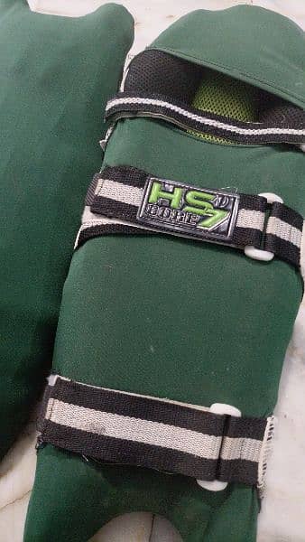 light weight cricket batting pads original HSCore7 Brand With Cover 4