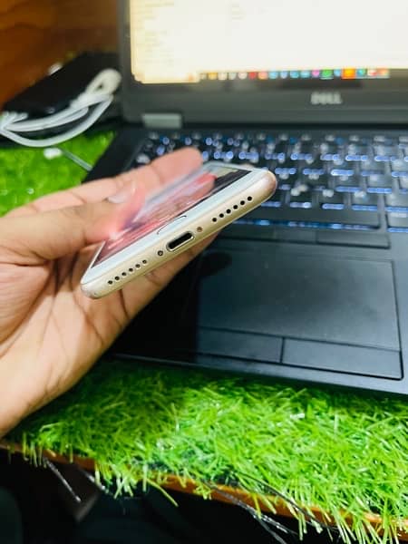 iPhone 8 non pta 64 Gb 1