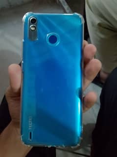 Tecno spark 4 lite