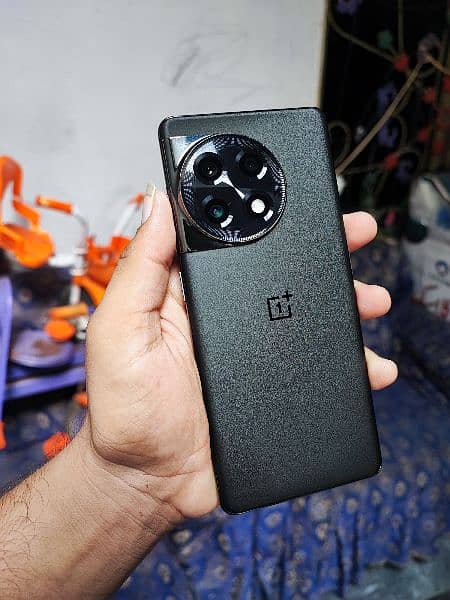 Oneplus 11R 16+12/256 5G non pta sim time available 5