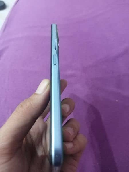 vivo y33 8/128 good condition no repair 10by10 condition 2