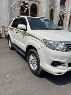 Toyota Fortuner 2013